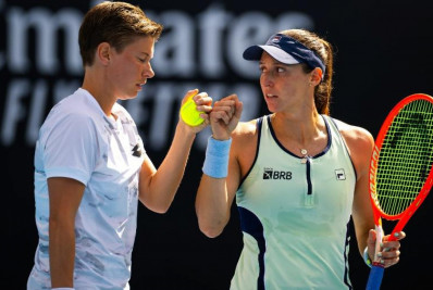 Tênis: dupla formada por Luisa Stefani e Demi Schuurs cai na primeira fase de Wimbledon