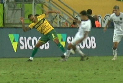 Cuiabá x Botafogo: VAR vê 'intensidade média' em falta polêmica