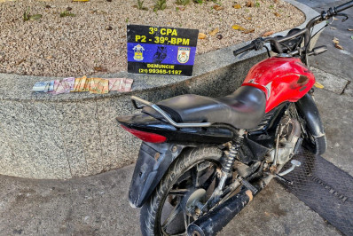 PM prende miliciano que cobrava taxas de comerciantes no Xavantes em Belford Roxo