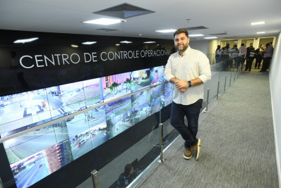 Monitoramento da cidade por meio do Centro de Controle envolve 240 câmeras