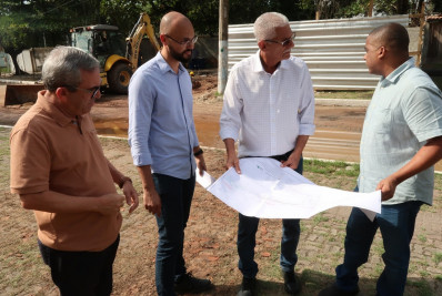 Prefeitura inicia revitalização da orla da Praia das Pedrinhas