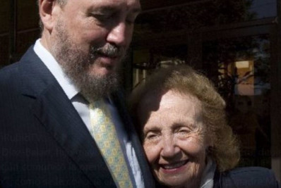 Morre primeira esposa de Fidel Castro aos 95 anos