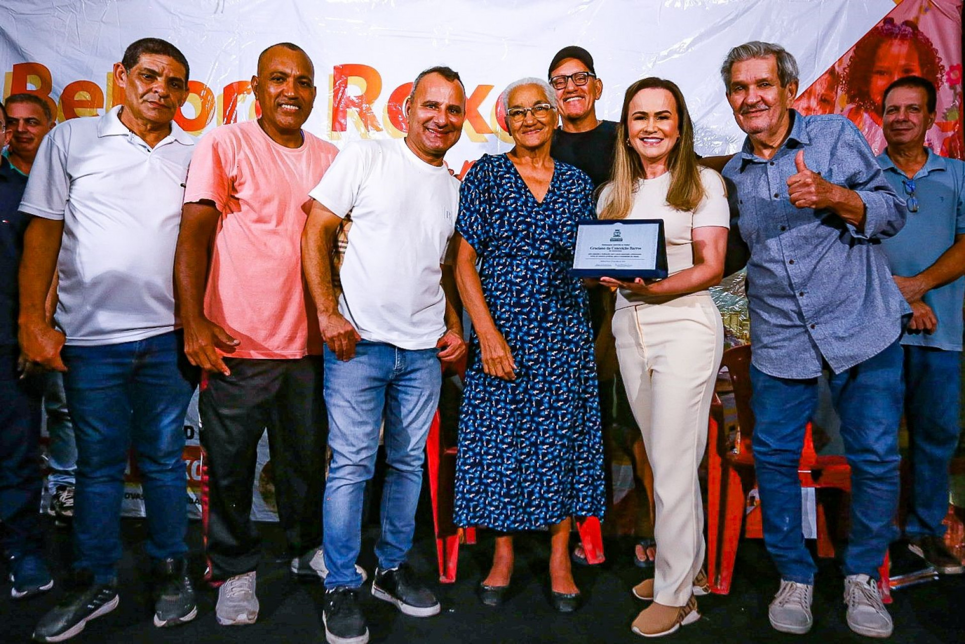 Prefeito Waguinho e deputada federal Daniela dos Waguinho com a vi&uacute;va Maria Francisca Barros - Rafael Barreto/PMBR