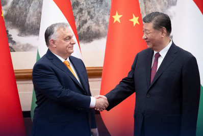 Xi Jinping pede 'condições' para 'diálogo' direto entre Ucrânia e Rússia