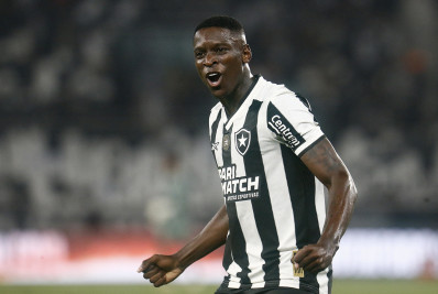 'Vinha treinando todos os dias essa batida', conta Luiz Henrique, do Botafogo