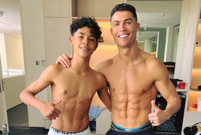 Cristiano Ronaldo quer jogar ao lado do filho antes de encerrar a carreira, diz ex-atacante