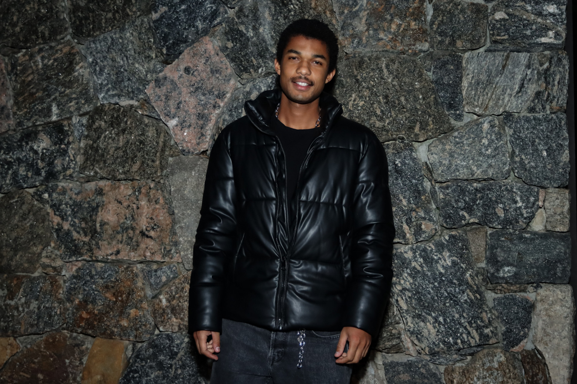 Juan Paiva - Victor Chapetta / Agnews