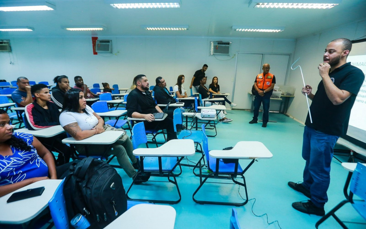 O biólogo Vinícius Antônio destacou que a maioria dos acidentes com animais é na hora do manejo