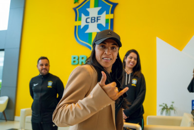Seleção Feminina: com Marta e mais seis jogadoras, grupo fica completo