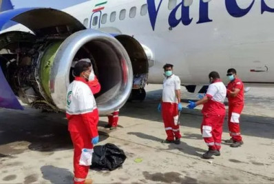 Mecânico morre após ser puxado por turbina de avião