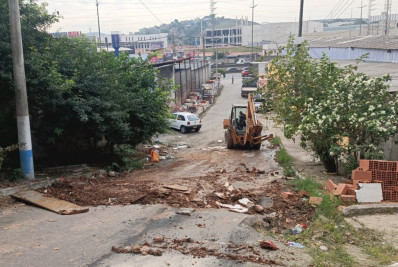 PM retira barricadas do tráfico em três comunidades de Meriti