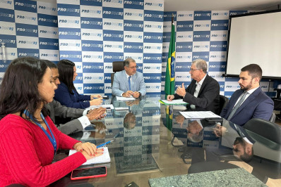 Procon-RJ e Unimed Ferj selam parceria para resolução de problemas dos consumidores