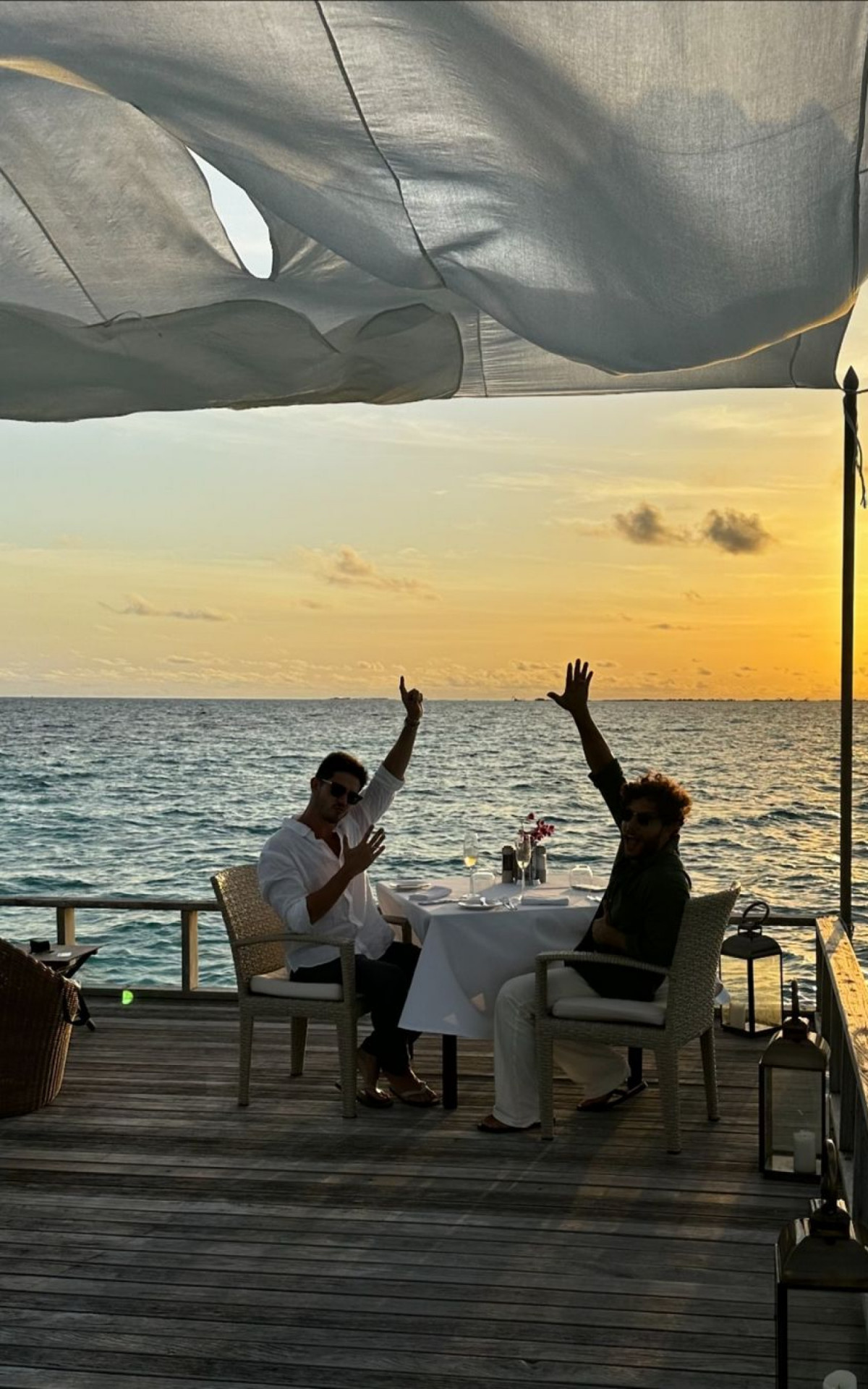 Igor Cosso e Heron Leal ficam noivos nas ilhas Maldivas - Reprodução/Instagram