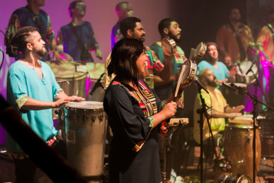 Sinfônica Ambulante recebe Batuquebato no Encontro de Blocos