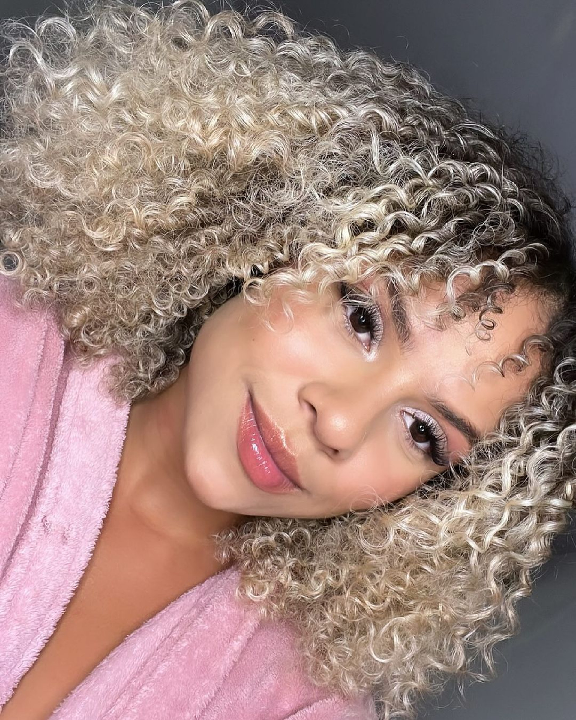 Kevelin Gomes é apontada como amante de Yuri Lima - Kevelin Gomes