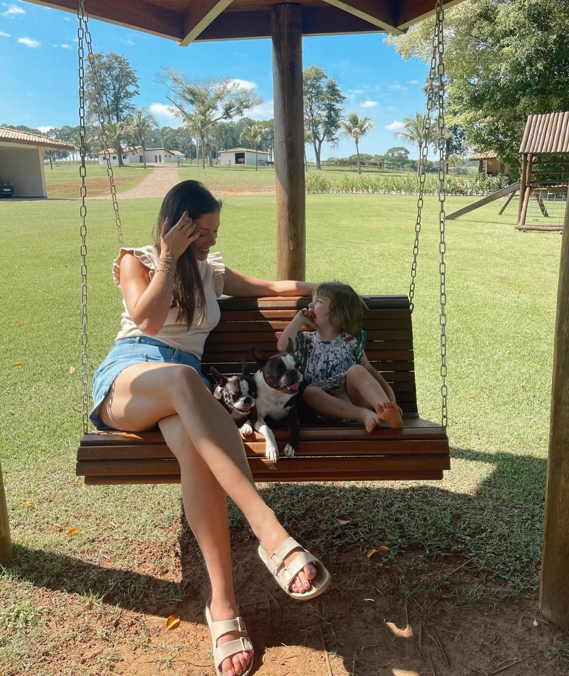 Fabiana Justus posta fotos com os filhos - Reprodução