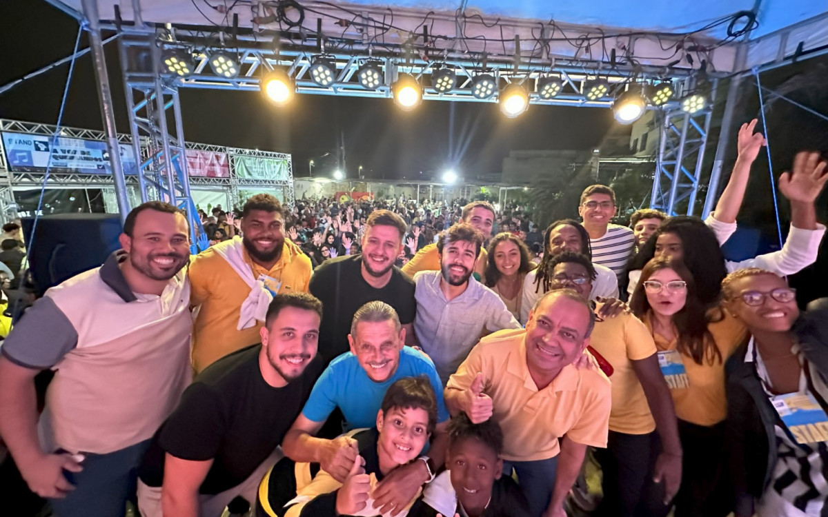 As 12 propostas foram montadas pela juventude de Queimados organizada partidariamente e por diversos movimentos sociais