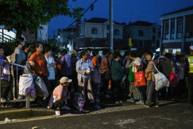 'Aceito qualquer trabalho': entenda a busca desesperada por emprego em Xangai