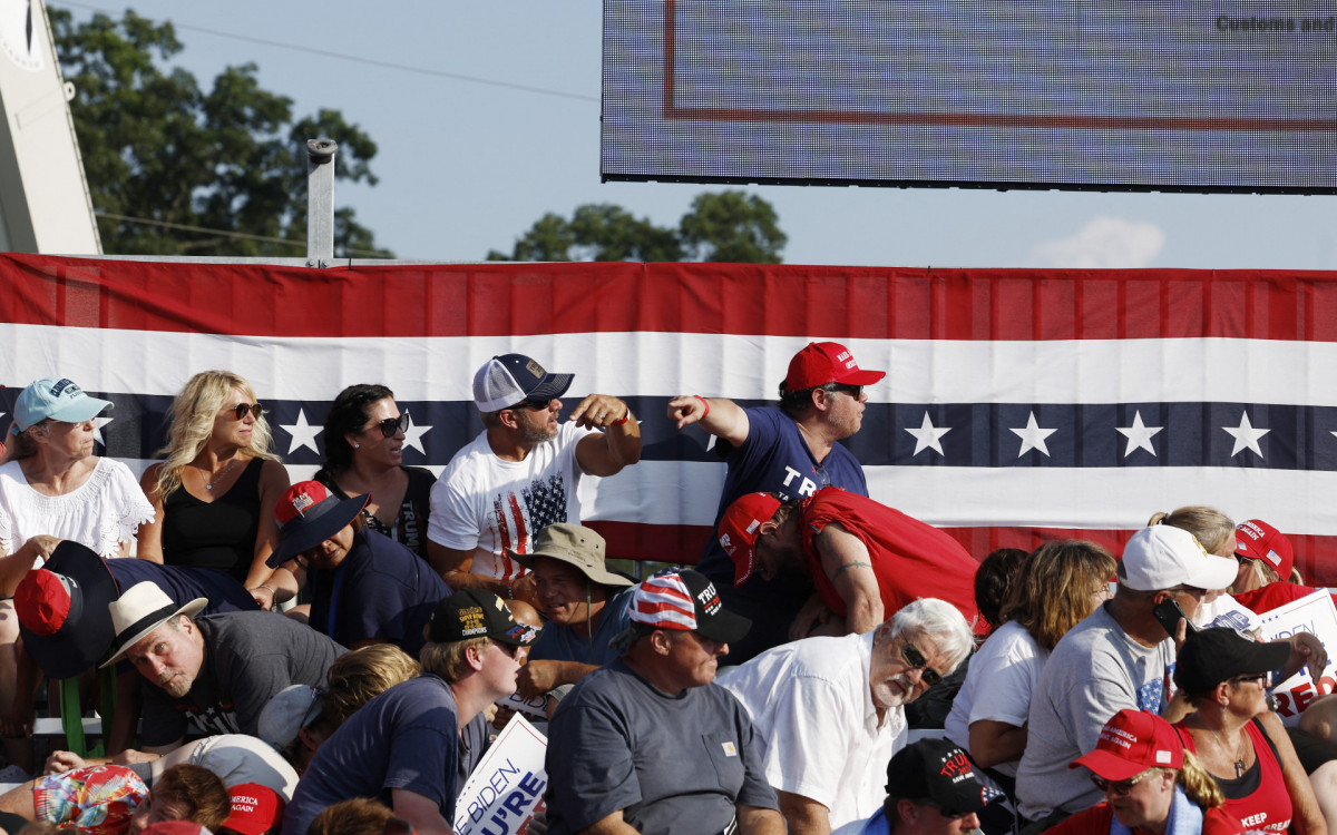 Comício de Trump é interrompido após sons de tiros, na Pensilvânia