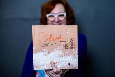 Livro com acessibilidade para o público neurodivergente infantojuvenil chega às livrarias