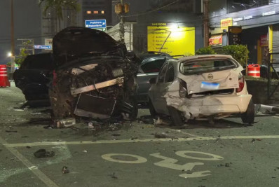 Série de colisões causadas por motorista de Audi em alta velocidade - Divulgação/TV Globo