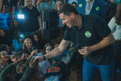 Hingo Hammes reúne mais de duas mil pessoas em evento de lançamento da pré-candidatura