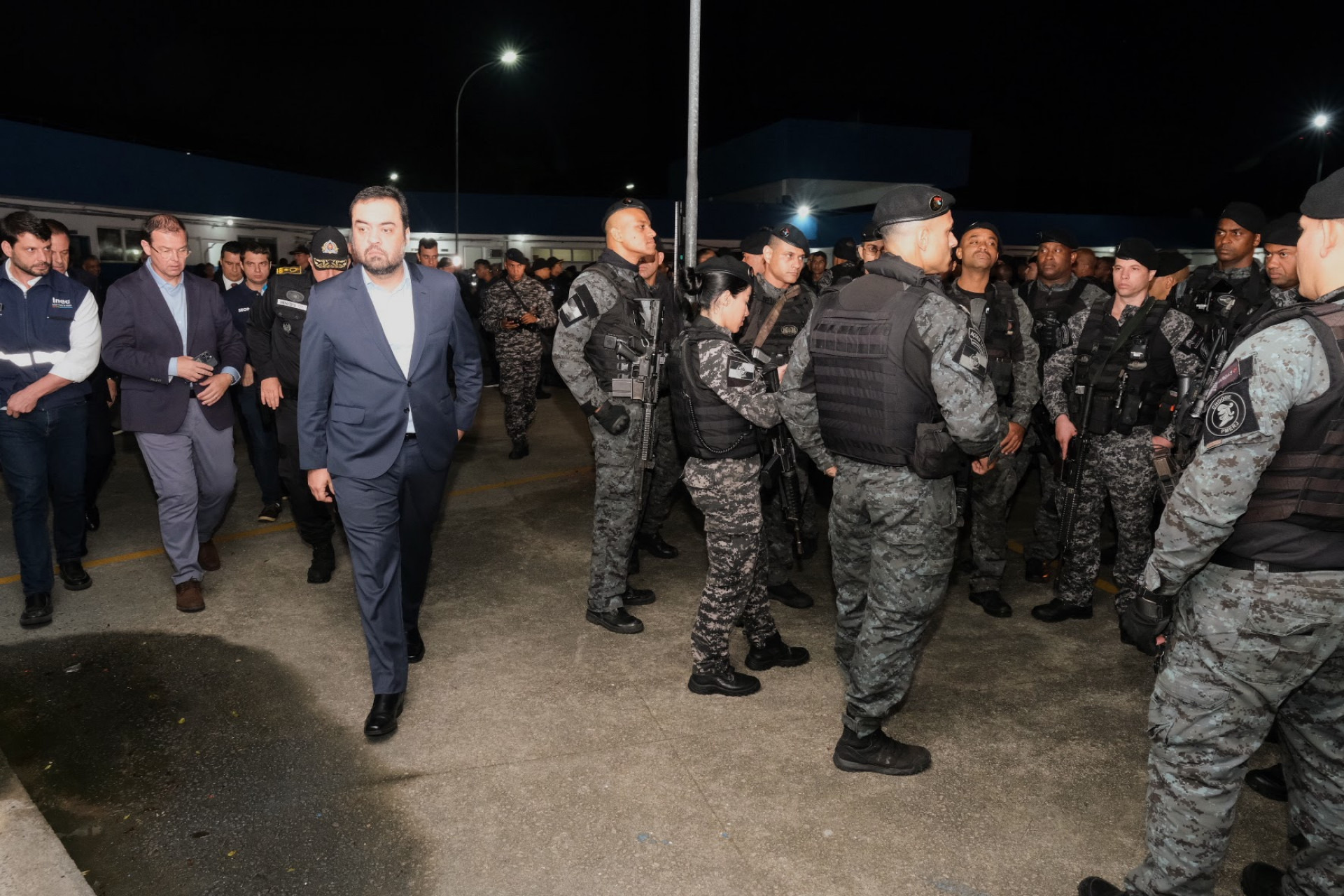 Castro passou as instruções para megaoperação na Zona Oeste - Carlos Magno/Governo do Estado