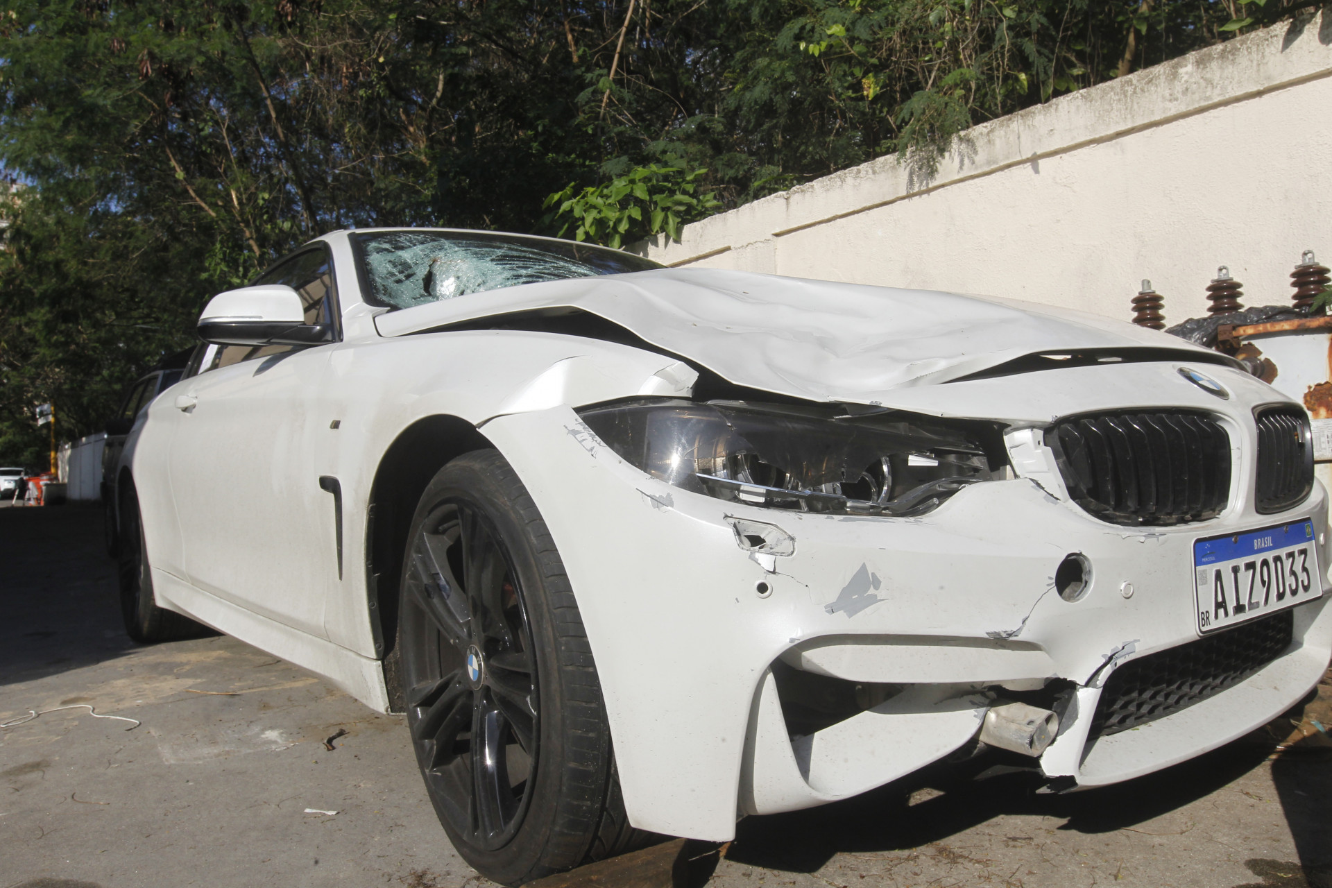 Veículo utilizado por Vítor Vieira Belarmino ficou destruído - Arquivo/ Reginaldo Pimenta/Agência O Dia