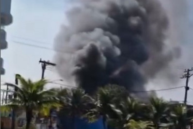 Incêndio atinge restaurante na orla da Praia de Piratininga 