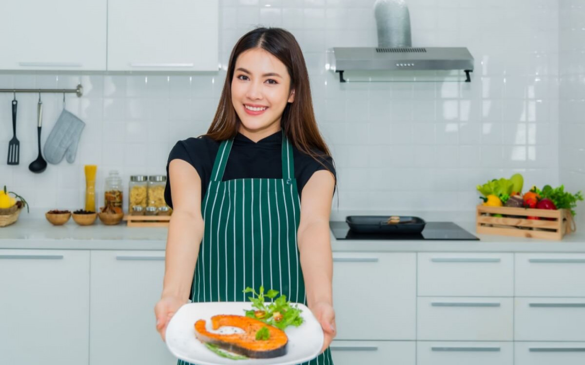 Os peixes são fontes de nutrientes essenciais para a saúde e bem-estar (Imagem: APIWAN BORRIKONRATCHATA | Shutterstock) 