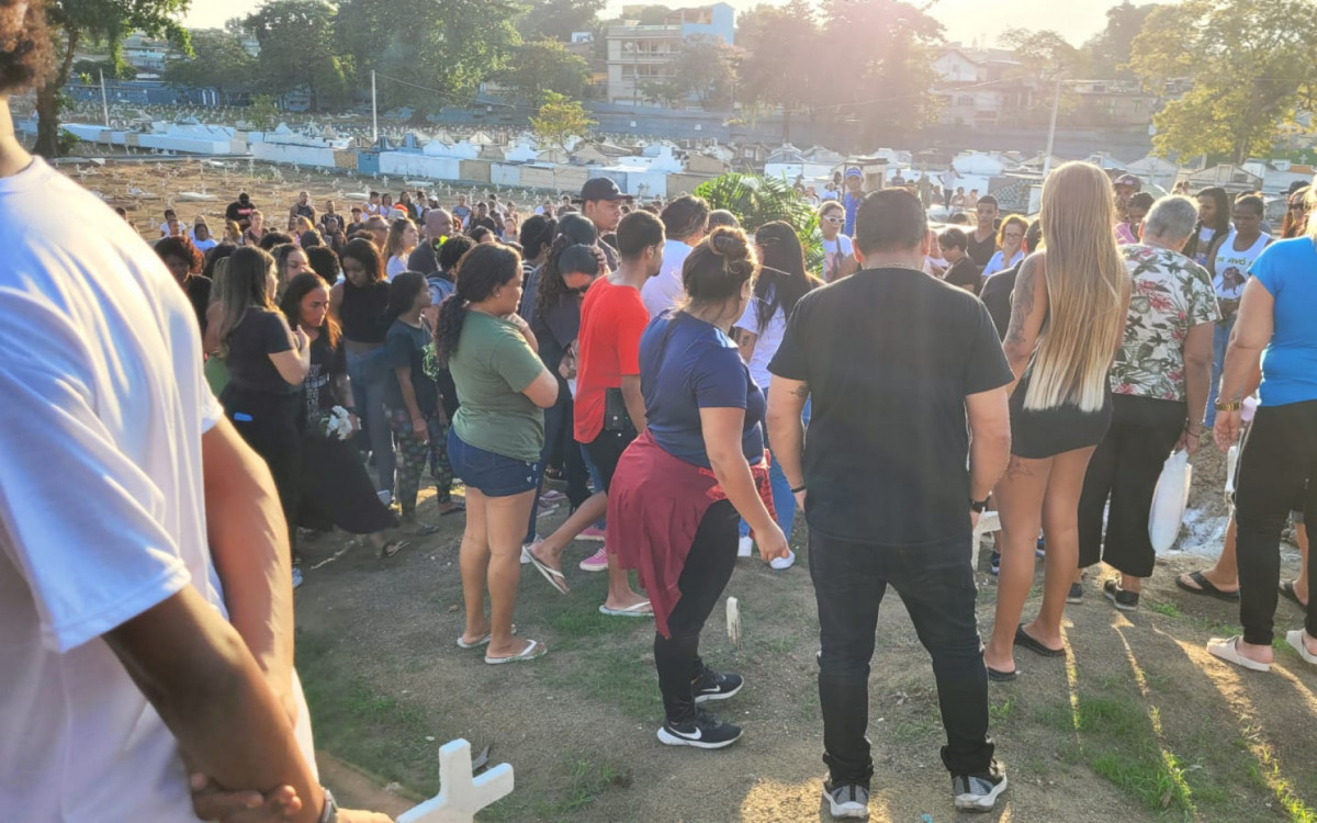 A jovem deixa três filhos, todos menores de idade - Lucas Cardoso / Agência O Dia