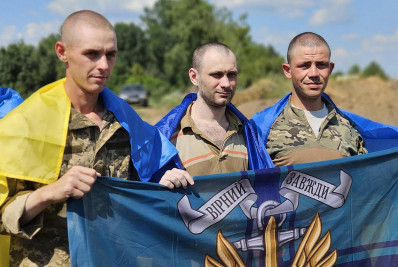 Rússia e Ucrânia liberam 95 prisioneiros de guerra de cada lado em nova troca de presos