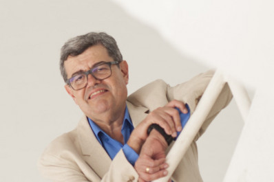 Carlos Mauro lança EP e faz show na Sala Nelson Pereira dos Santos