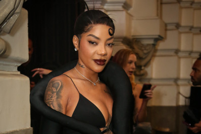 Vini Jr reúne famosos em leilão beneficente no Rio