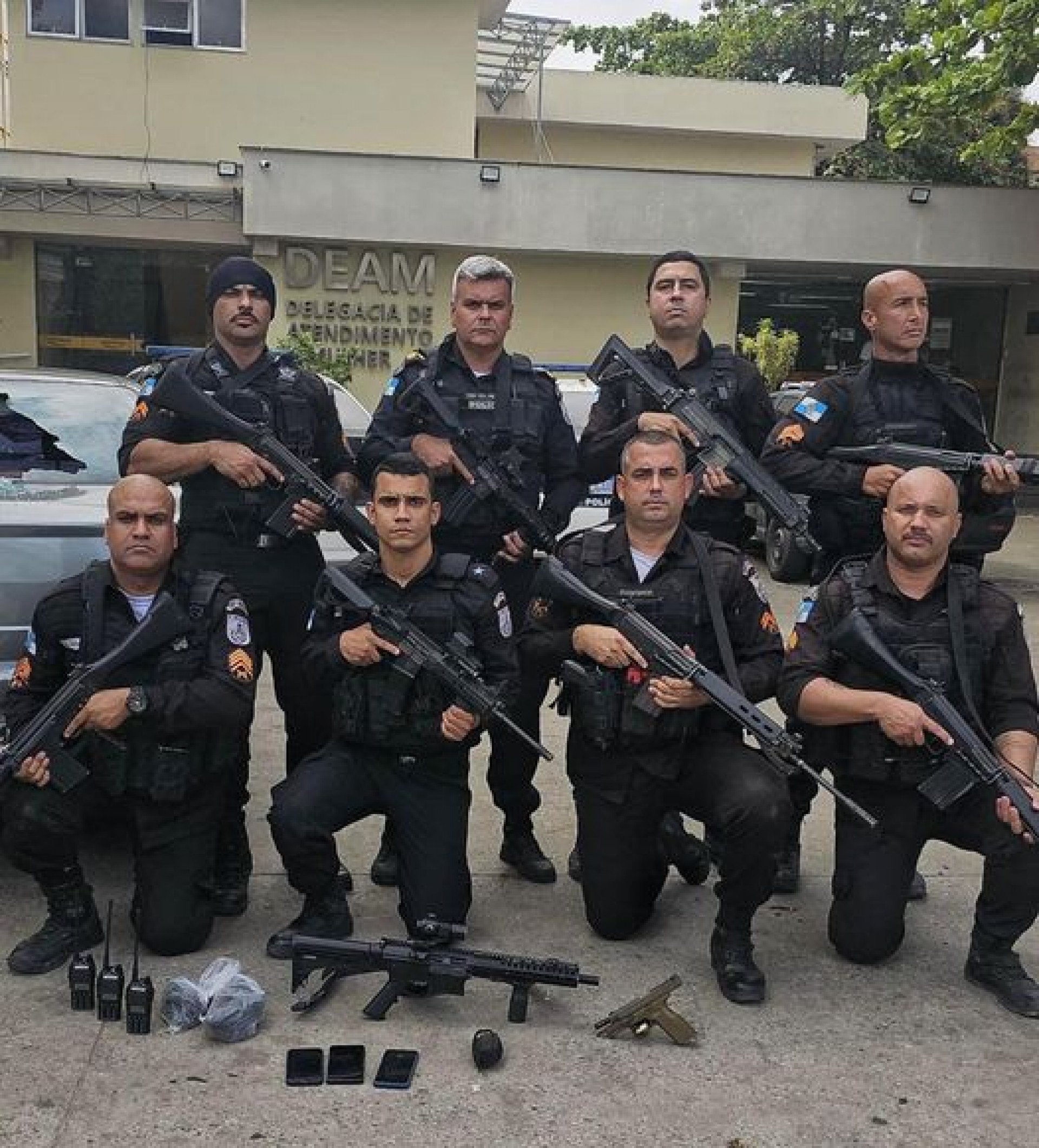 A ocorrência policial com todo o material apreendido foi registrada na 54ª DP - Divulgação / 39º BPM