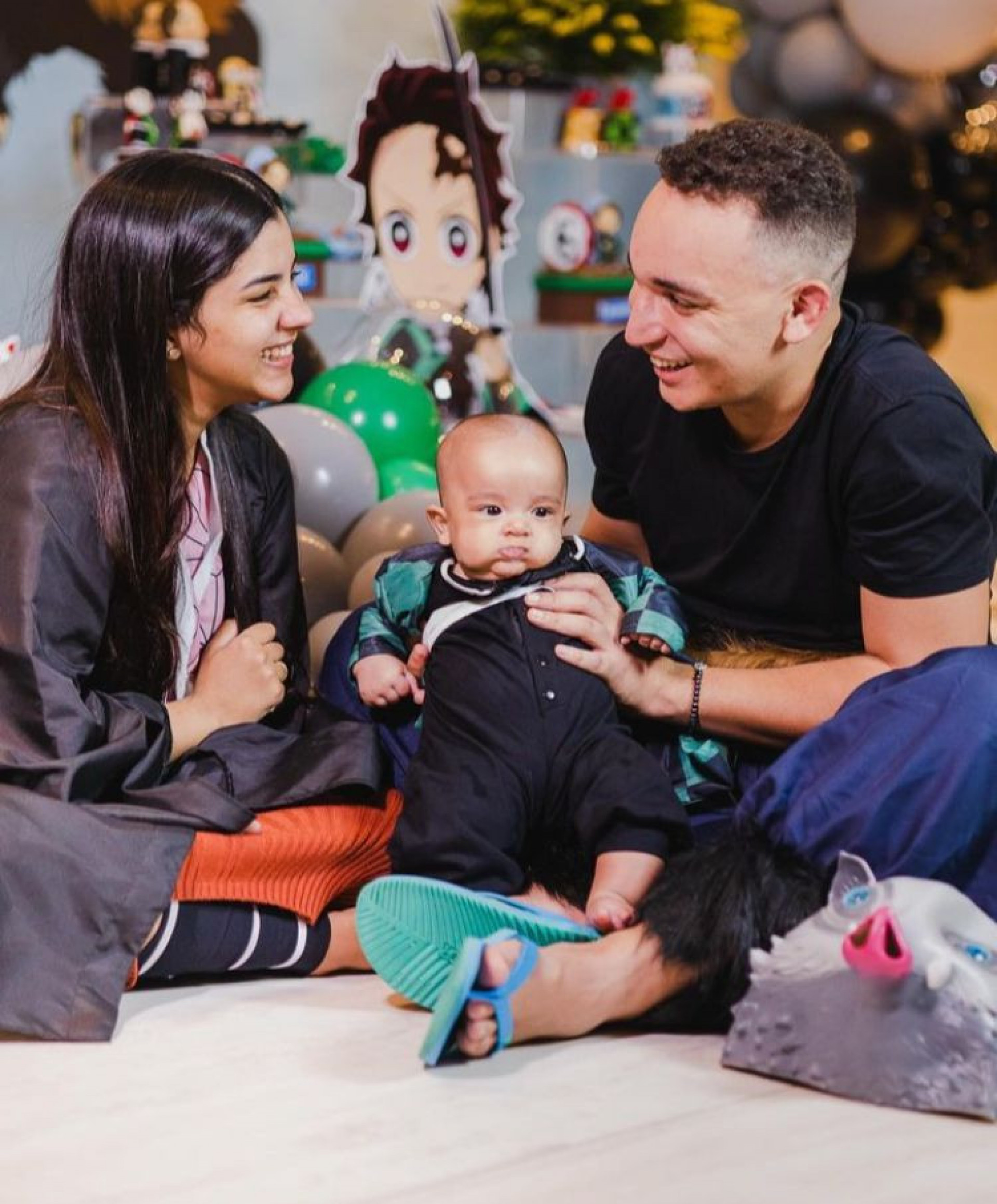 João Gomes e Ary Mirelle comemoram mesversário do filho - Reprodução / Instagram