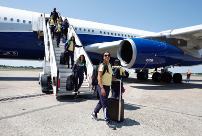 Seleção Feminina está na França para os Jogos Olímpicos; veja a programação