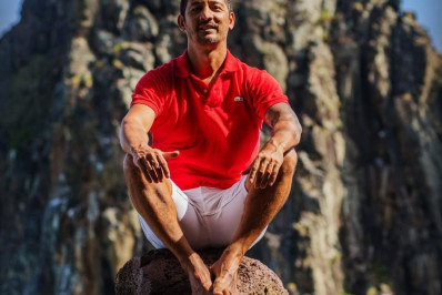 Familiares celebram missa em homenagem a fisioterapeuta atropelado e morto por influenciador