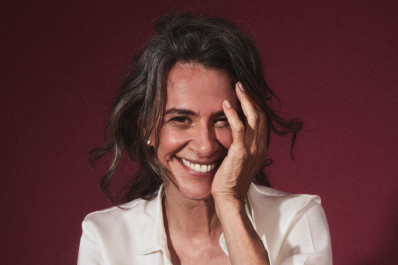 Simone volta ao Rio com show em celebração aos 50 anos de carreira