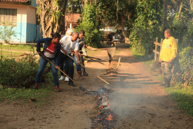 Prefeitura de Nova Iguaçu faz c​apacitação em prevenção aos incêndios florestais em propriedades rurais