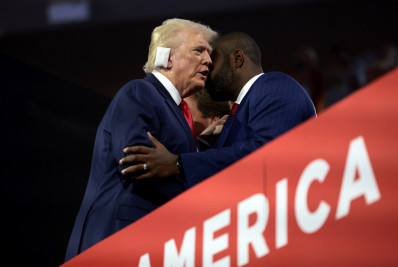 Republicanos cortejam e ganham apoiadores entre os americanos mais jovens