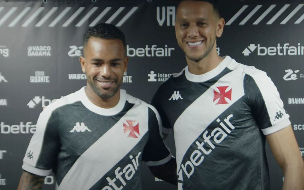Crias da base, Alex Teixeira e Souza s&atilde;o apresentados pelo Vasco