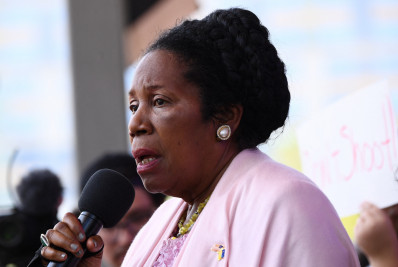 Congressista democrata e ativista antirracista, Sheila Jackson Lee morre aos 74 anos
