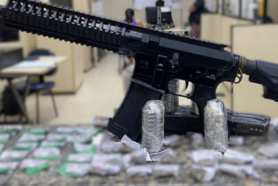 Policiais apreendem cinco granadas e réplica de fuzil em Vargem Pequena