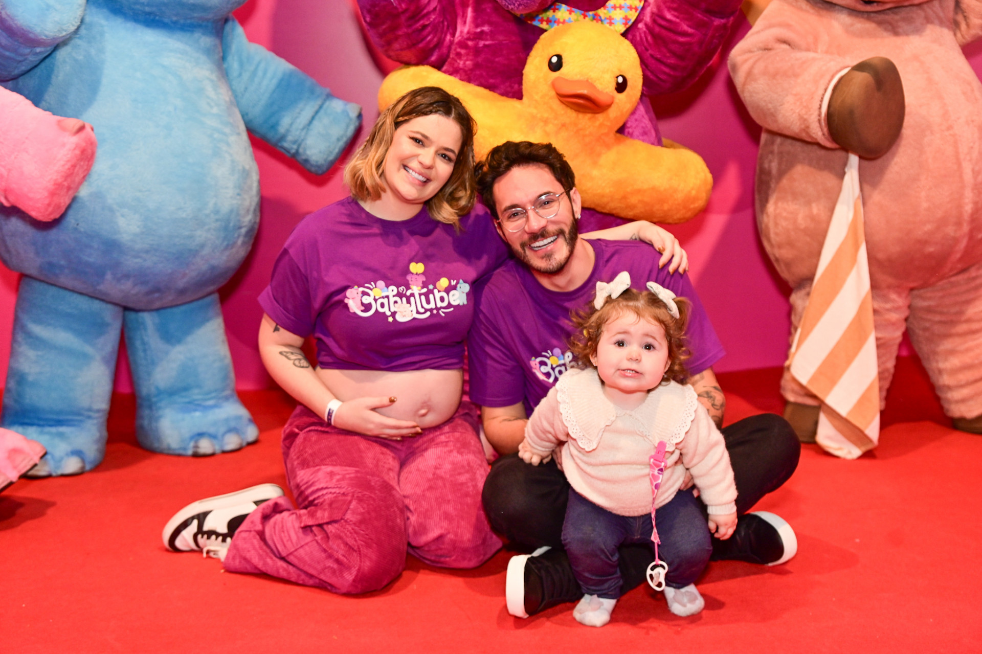 Viih Tube com  marido Eliezer e a filha Lua de 1 ano - Leo Franco/ Agnews