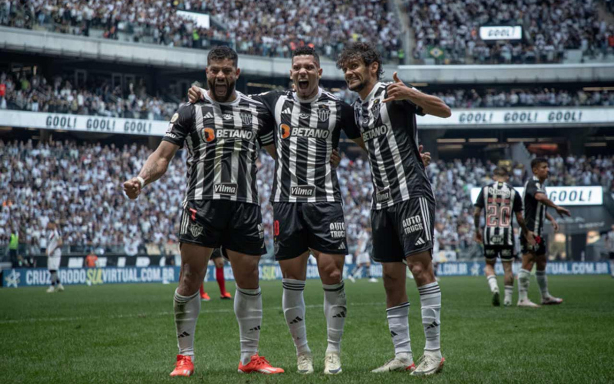 Atlético acaba com sequência de vitórias do Vasco: 2 a 0