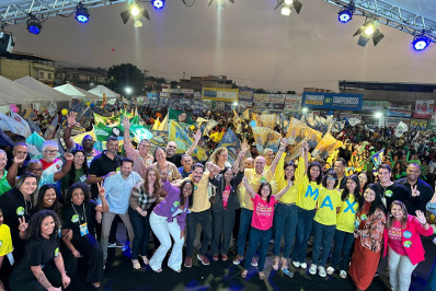 Convenção de Max Lemos e Tuninho Vira Virou agita Queimados