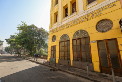 Câmeras revelaram tratamento discriminatório de vendedora a jovens negros em Bangu