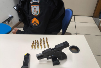 Homem é detido por posse ilegal de arma de fogo em Miguel Pereira