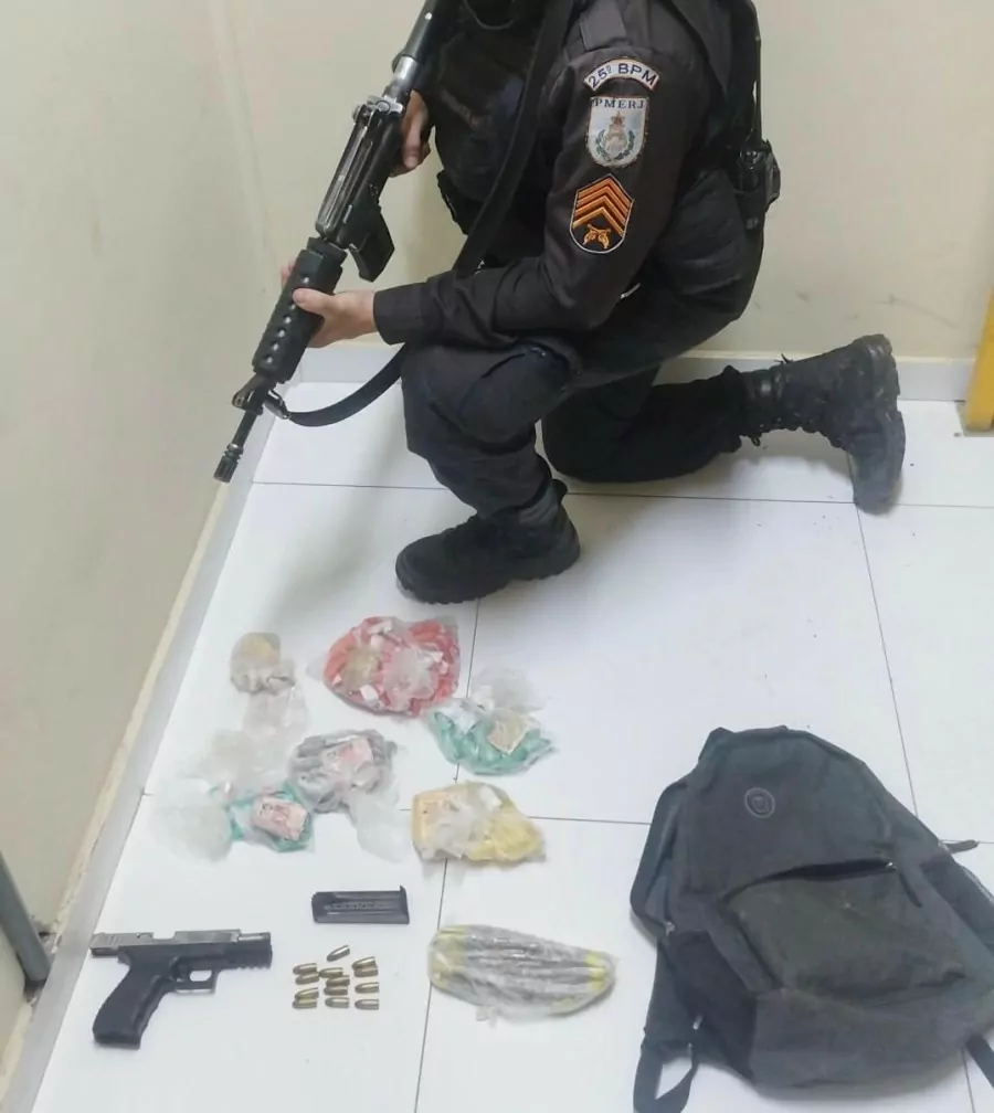 Polícia Militar prende homem com arma e drogas no bairro Novo Horizonte